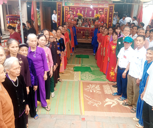 Lễ hội truyền thống làng Dừa, xuân Giáp Thìn: - mang bình an đến mọi người