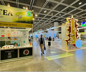 Trà cổ truyền Việt tại hội chợ giao thương quốc tế 